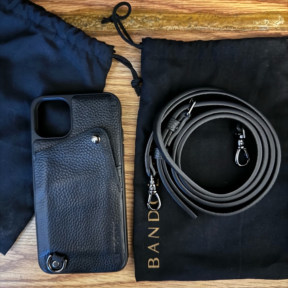 iPhone 11 Pro Max Bandolier case